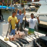 Yellowfin Tuna in the bay, even I go fishing on occasion, that's me in Blue (Stan Gabruk)! Yellowfin Tuna in the bay, even I go fishing on occasion, that's me in Blue (Stan Gabruk)!