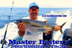 10 28 2017 Tuna Footballs in Bahia 700 pxls WM MBText