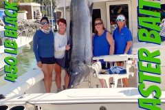 12 04 2018 Animal House, Julie Plunkitt, 450 lb Black Marlin 028 Full siz MBText